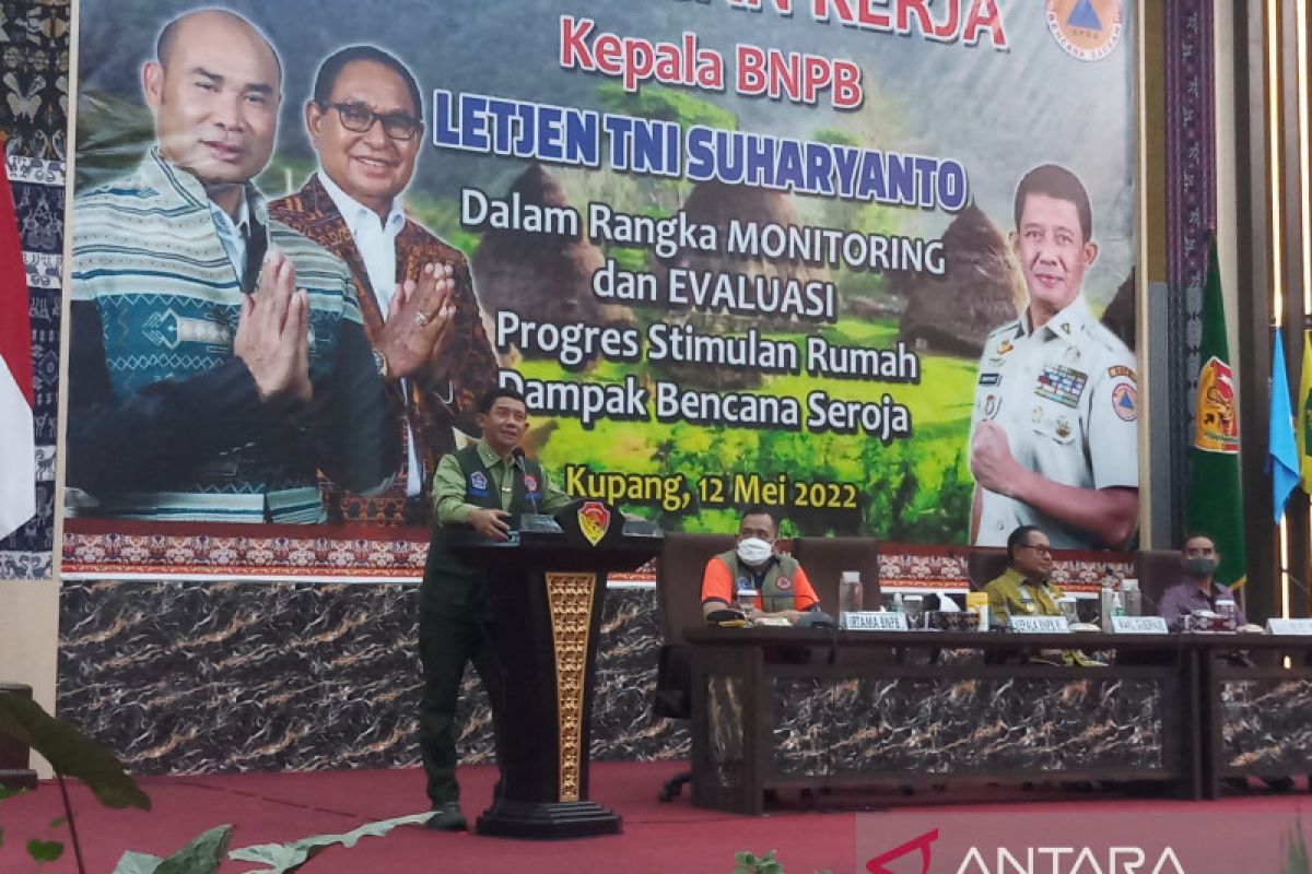 Kepala BNPB apresiasi Kota Kupang cepat salurkan dana stimulan seroja