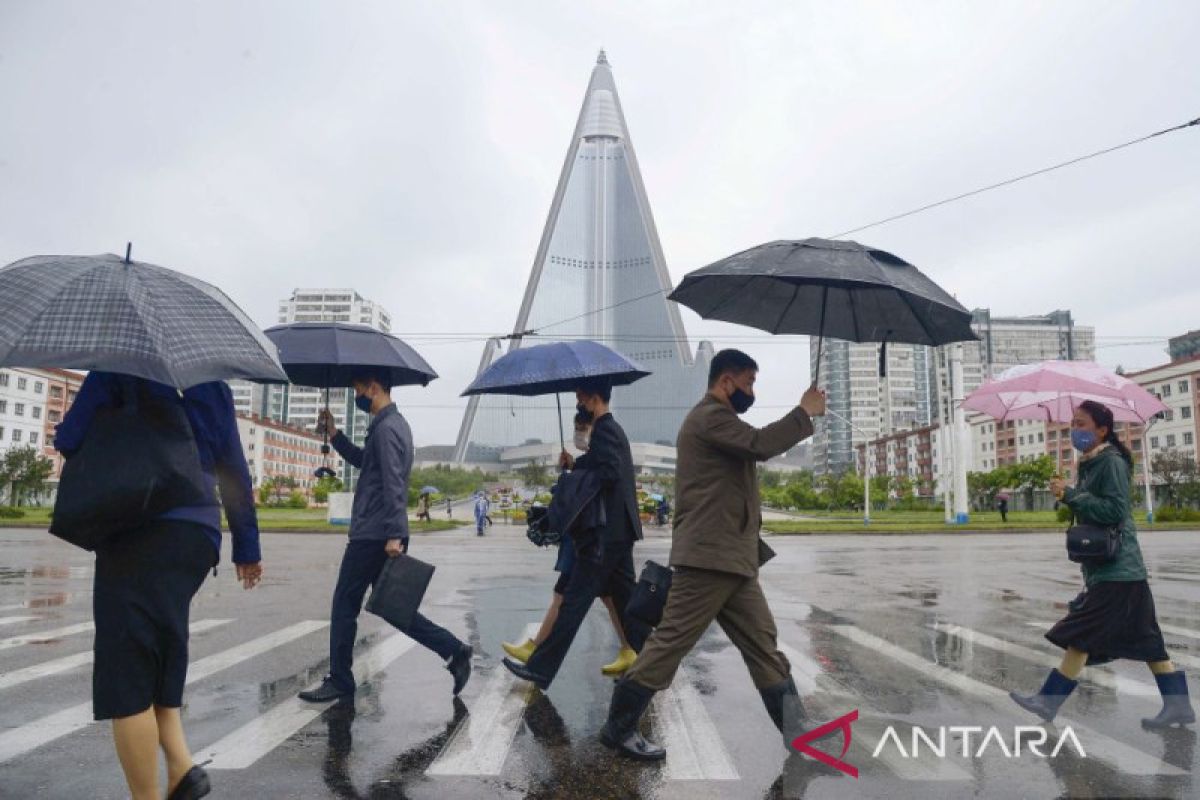 Korea Utara laporkan kematian pertama akibat COVID-19