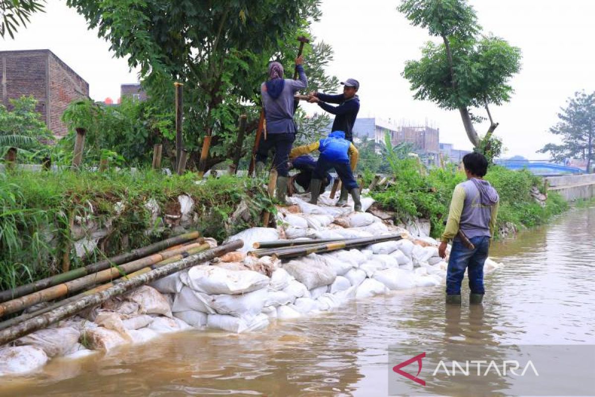 Penanganan banjir Tangerang harus kerja sama antarpemda-kementerian