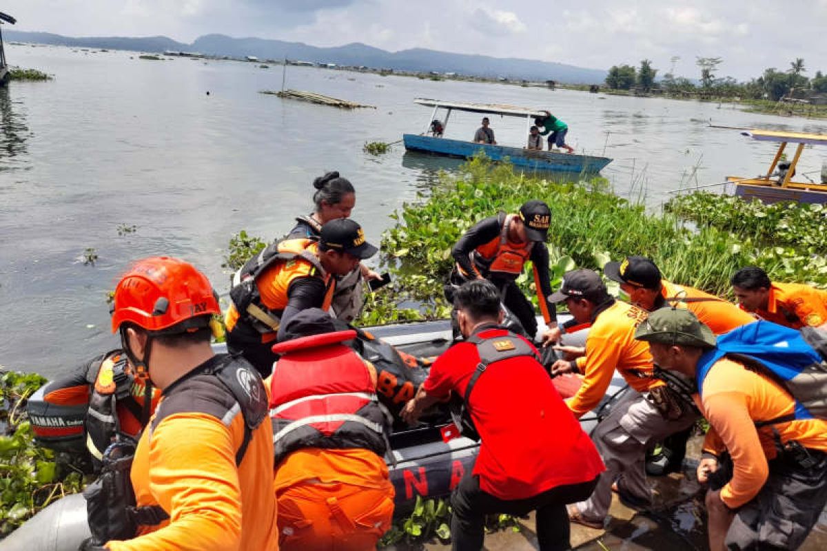 Pencari ikan dilaporkan tewas tenggelam di Rawa Pening