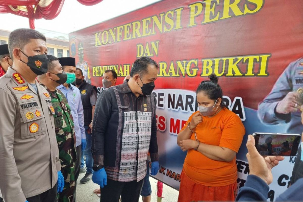 Polrestabes Medan menangkap oknum kepling jadi bandar sabu-sabu