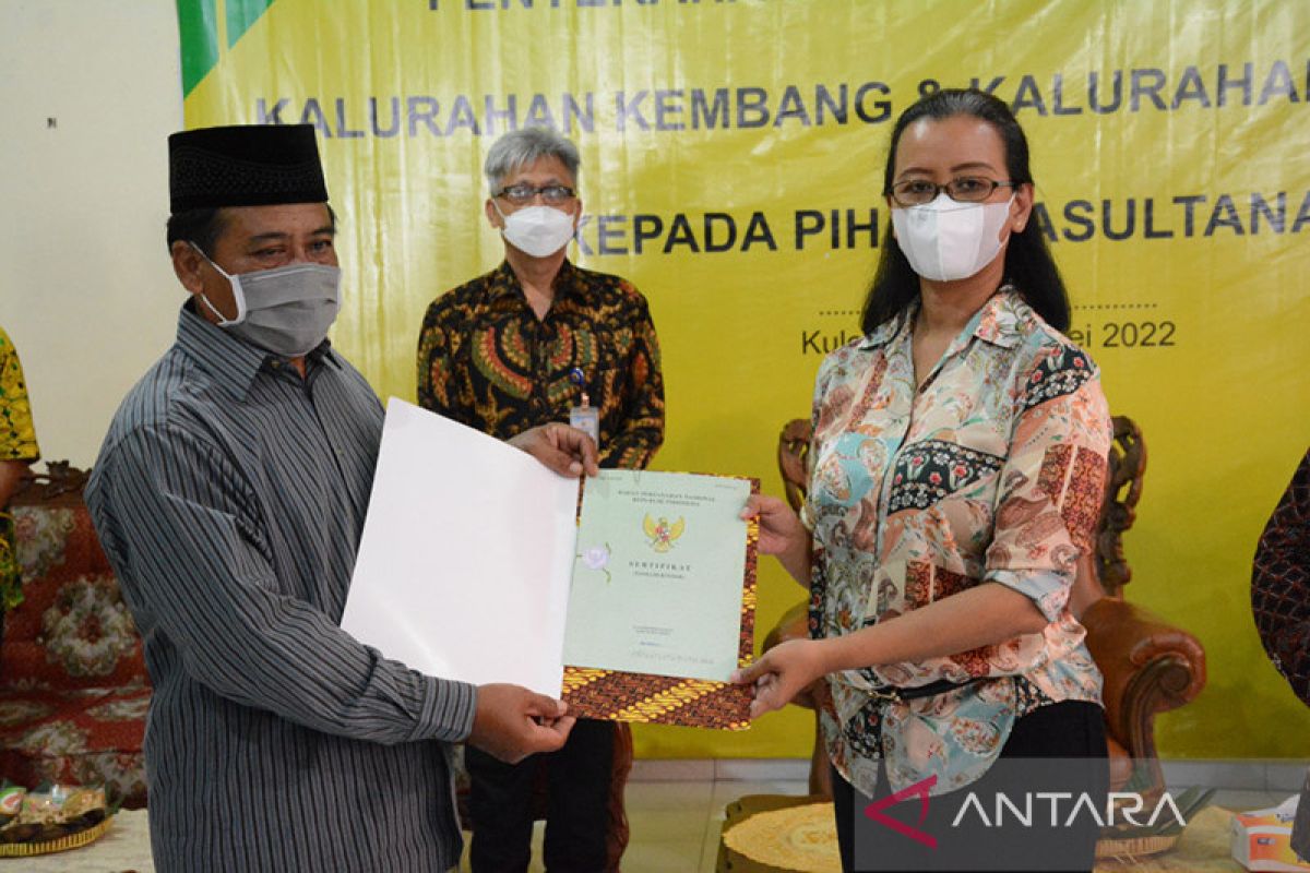 Keraton Yogyakarta hadiahi warga yang kembalikan tanah kasultanan