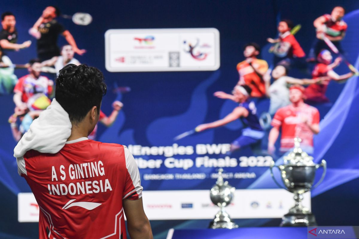 Piala Thomas 2022: Ginting kalahkan Momota untuk bawa Indonesia memimpin
