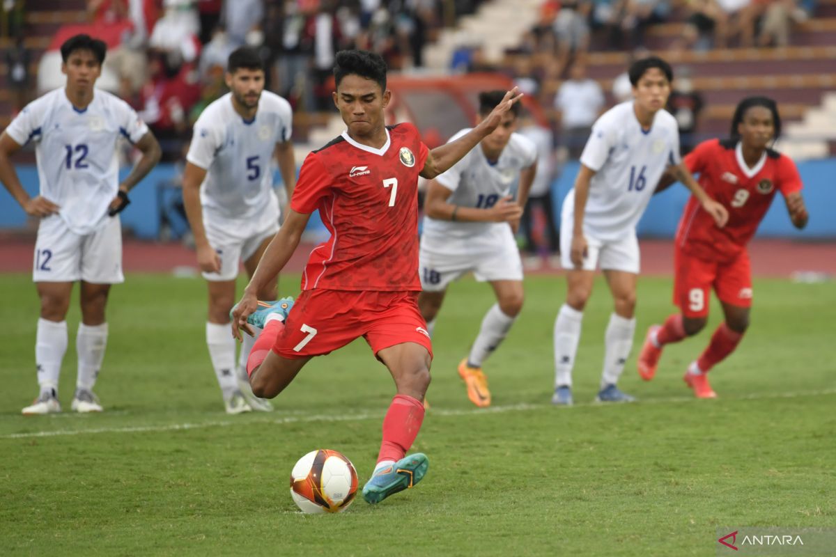 Shin Tae-yong turunkan pemain 17 tahun Marselino-Ronaldo kontra Malaysia