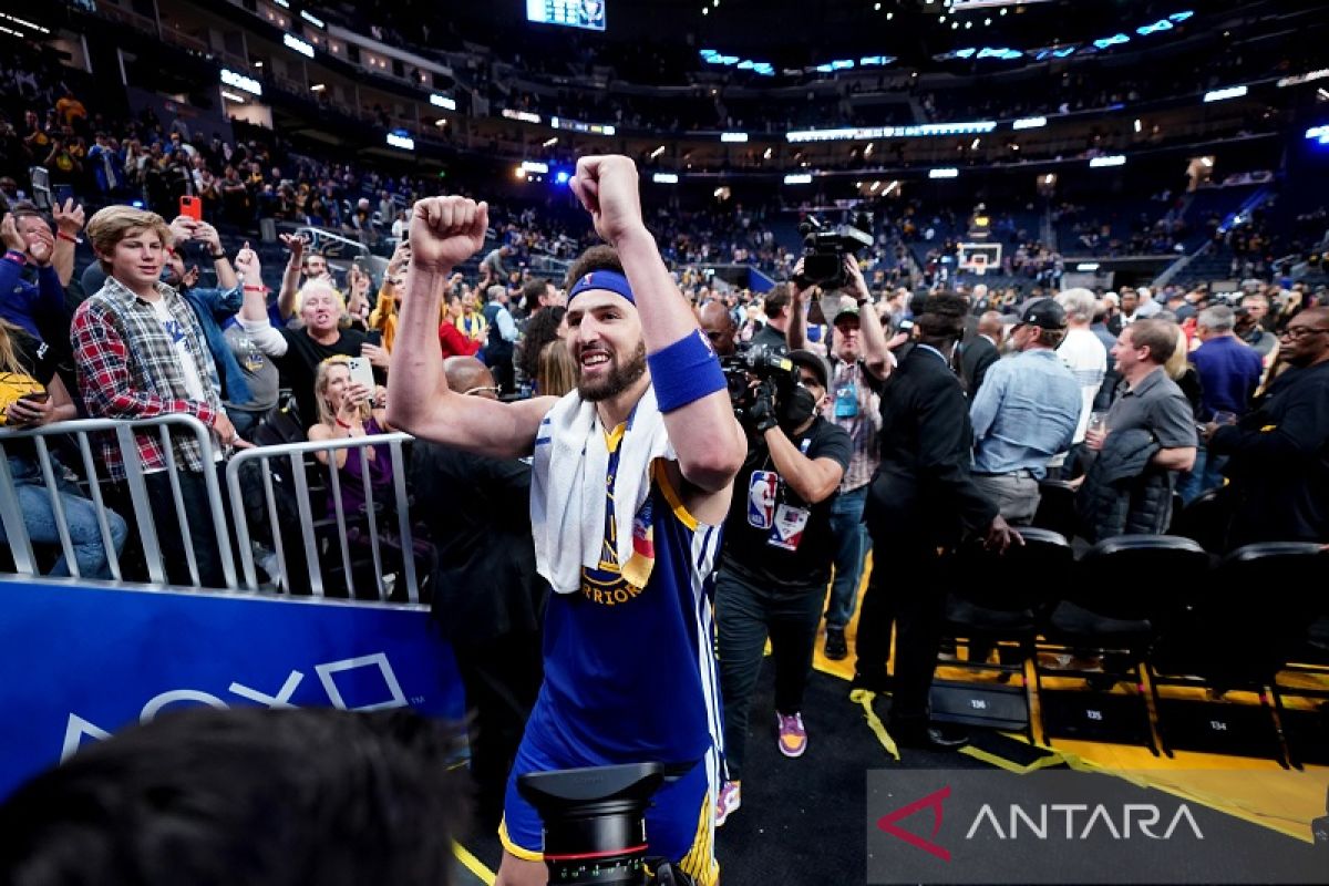 Warriors capai final Barat, Klay Thompson serasa di awang-awang