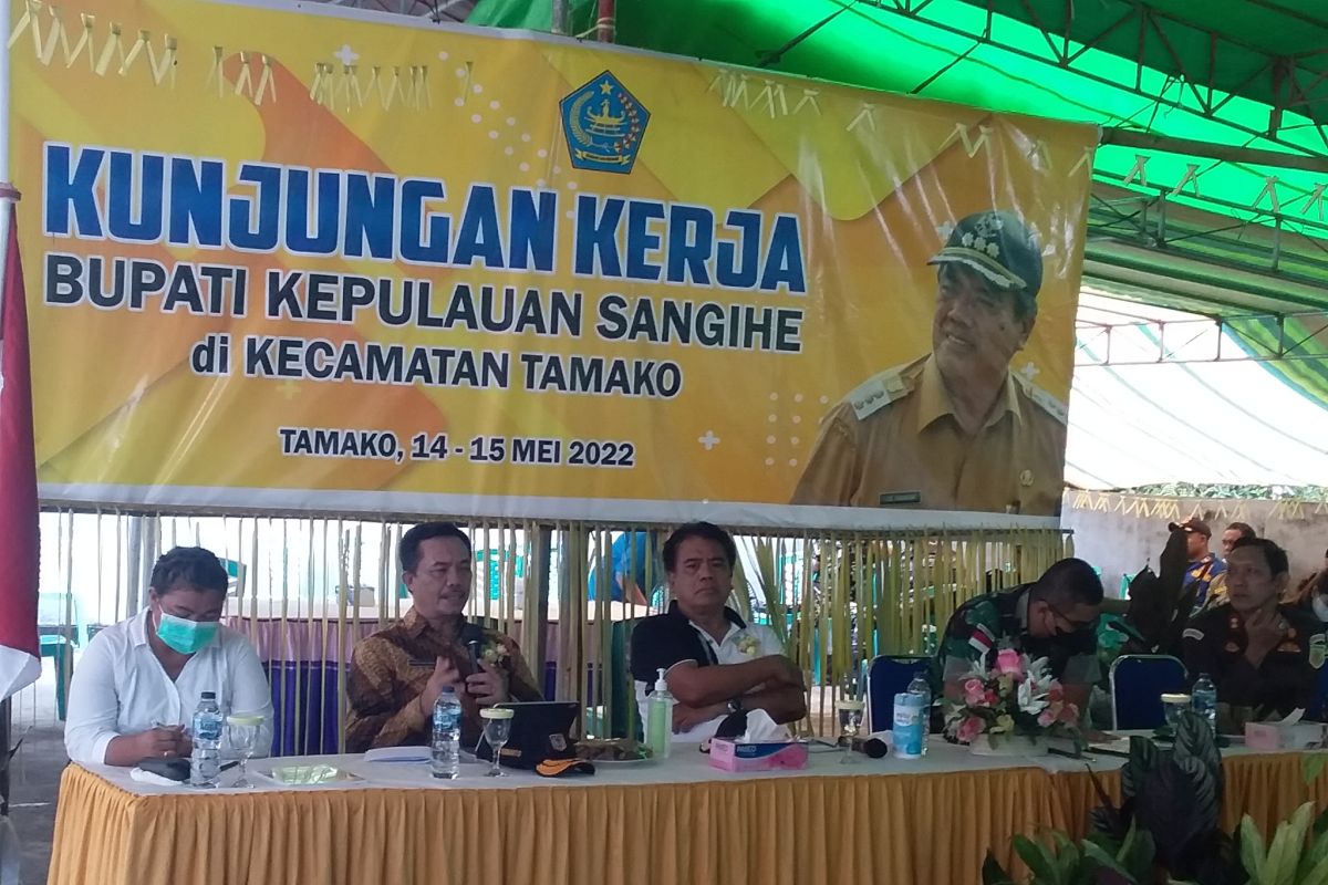 Dirjen Bina Pemdes hadiri kegiatan 'Medaseng'  di Sangihe, Sulut