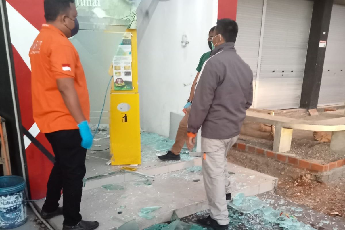 ATM Bank Aceh Syariah di Banda Aceh dibobol, uang selamat
