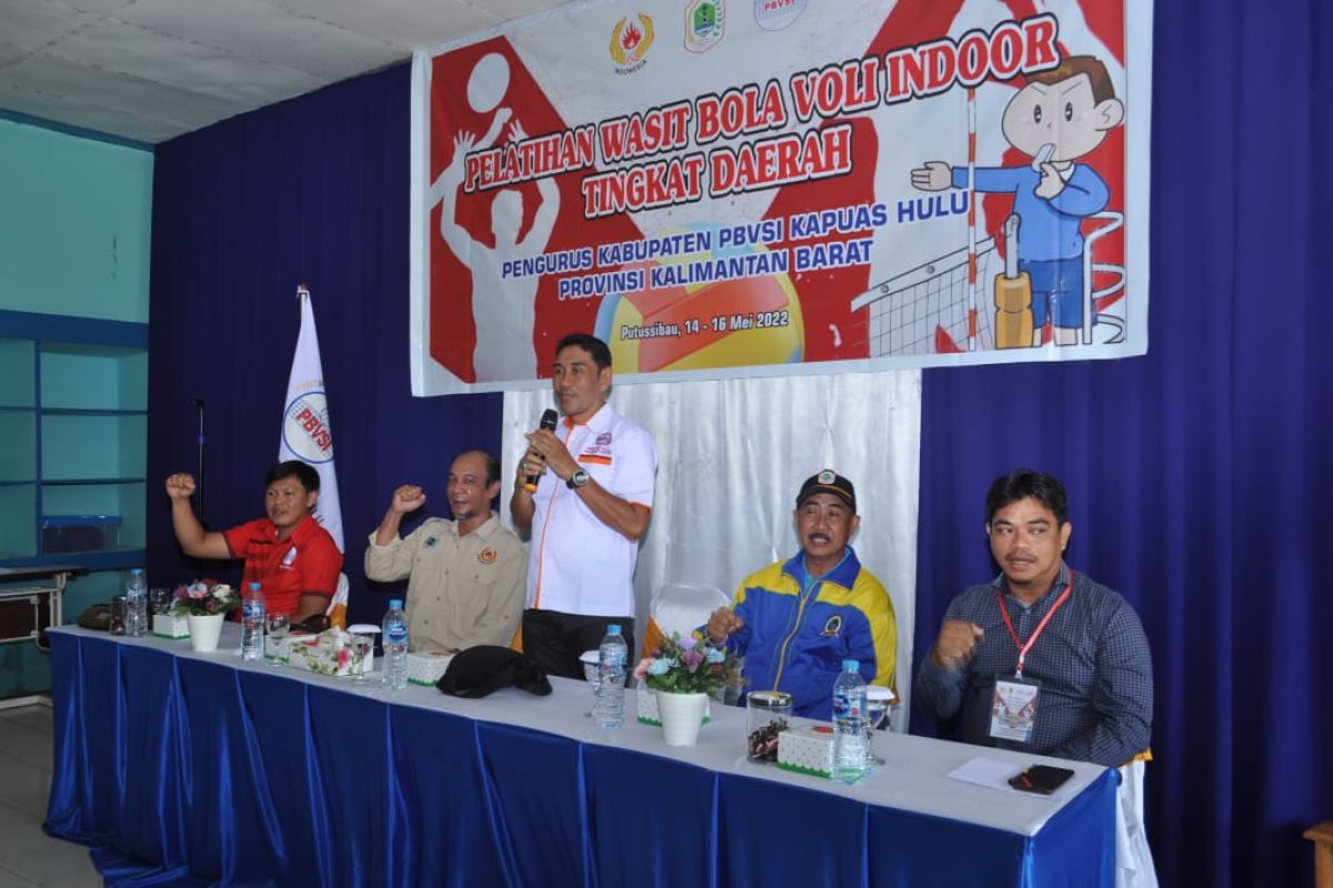 Pelatihan wasit voli indoor Kapuas Hulu