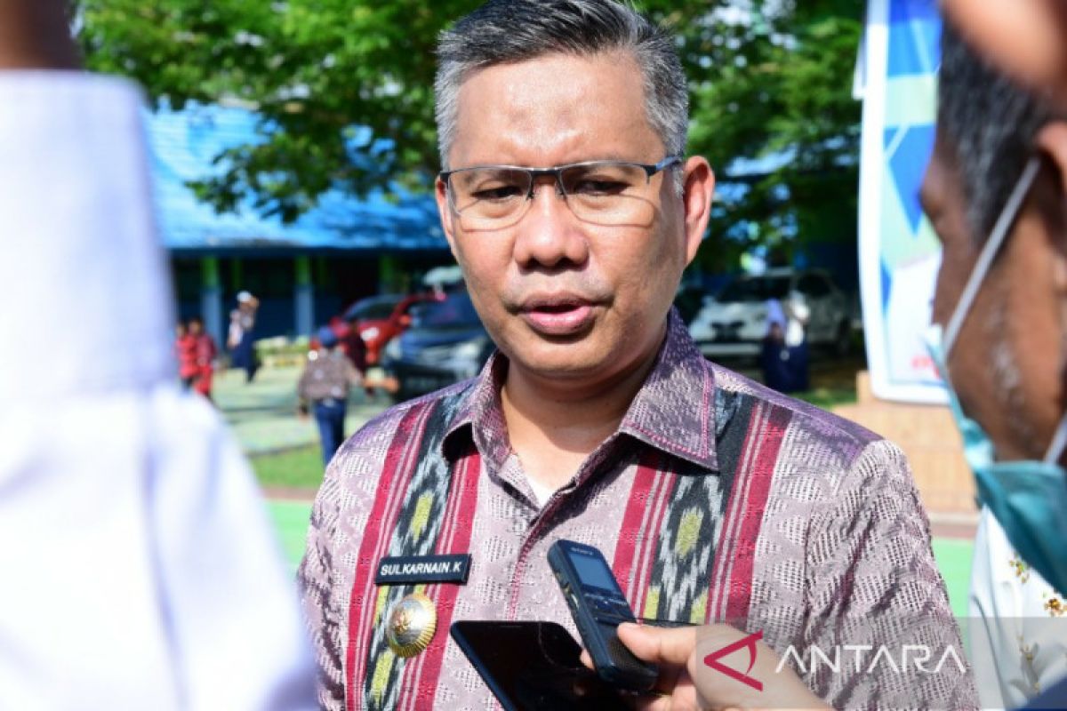 Wali Kota Kendari minta masyarakat tidak panik soal penyakit mulut-kuku