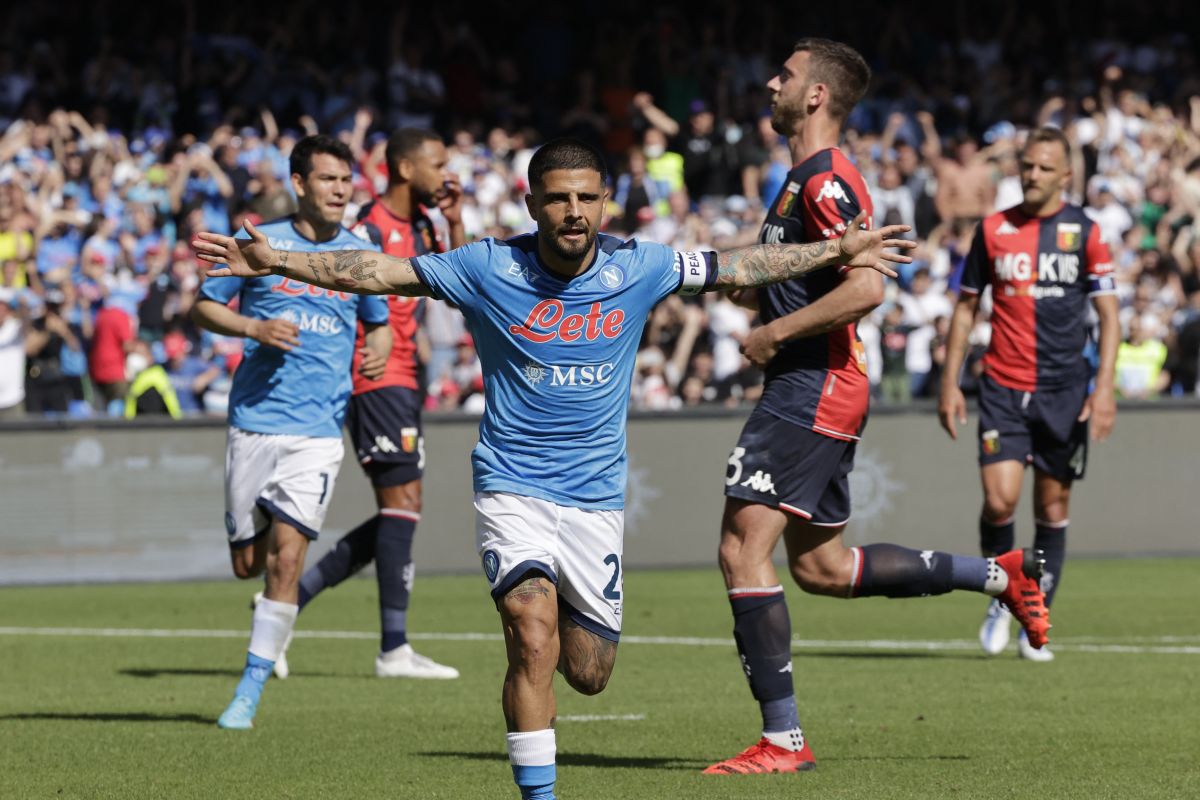 Napoli menang 3-0 lawan Genoa, Lorenzo Insigne cetak gol perpisahan