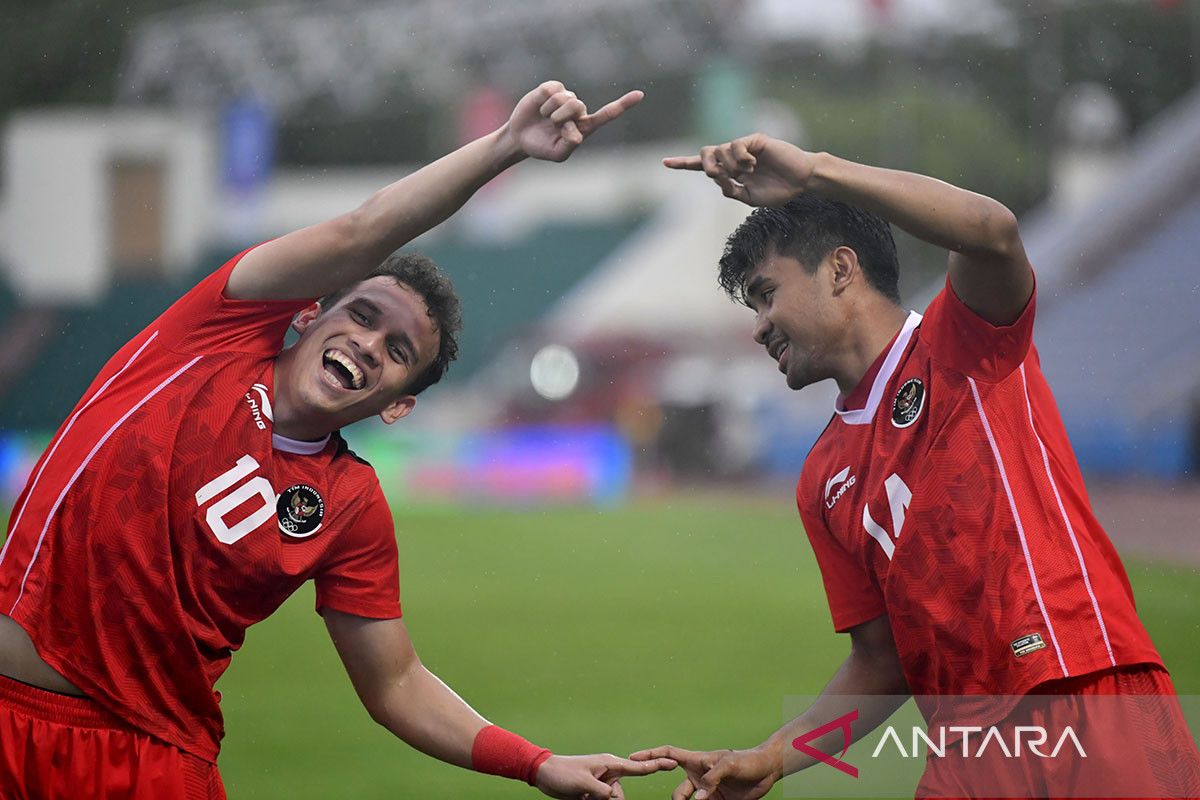 Shin Tae-yong minta pemain Indonesia di luar negeri tak cepat puas