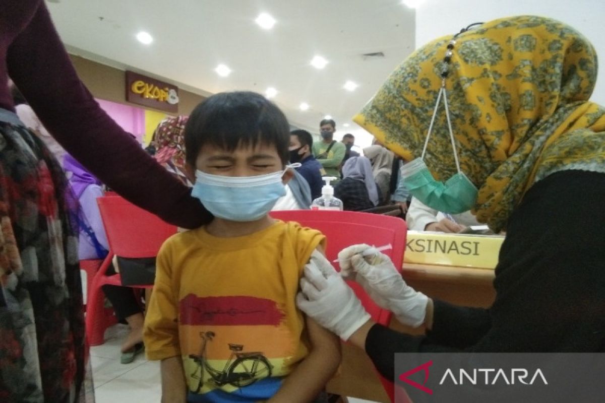 Vaksinasi anak dosis lengkap di Kendari mencapai 9.024 jiwa