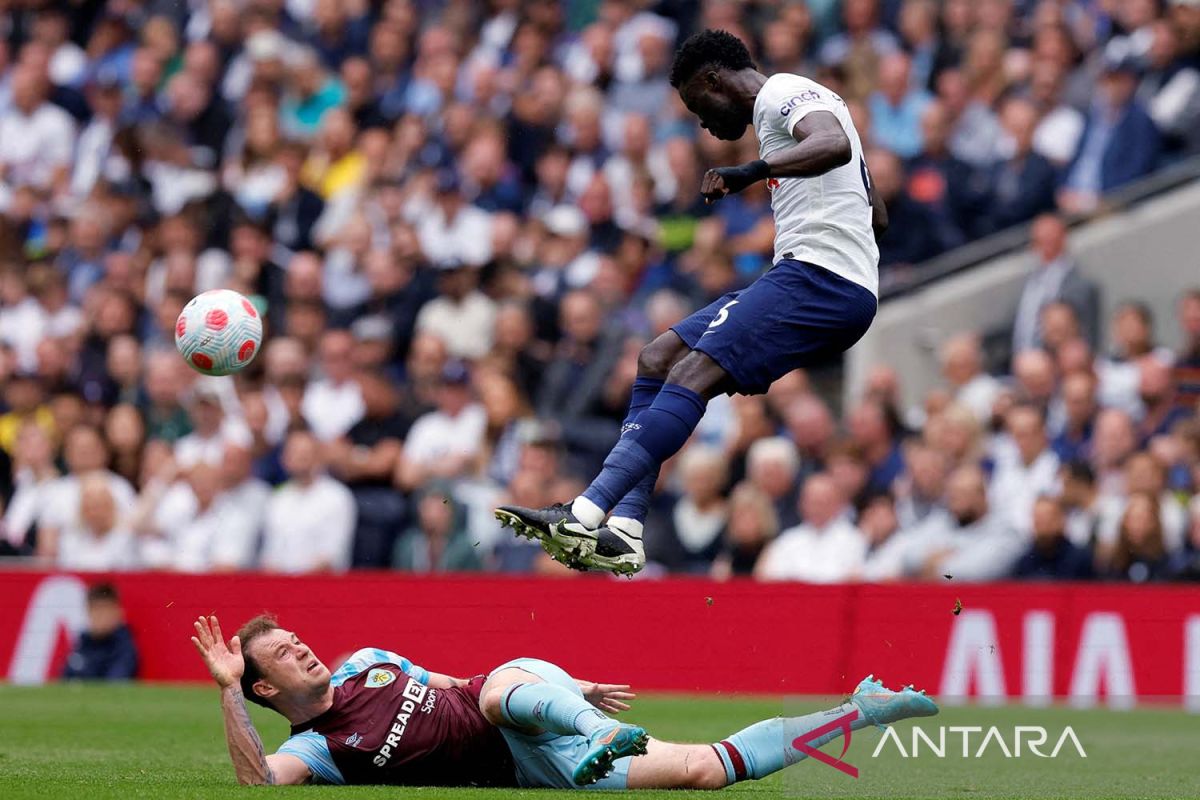 Conte bersyukur Tottenhan bisa kalahkan Burnley