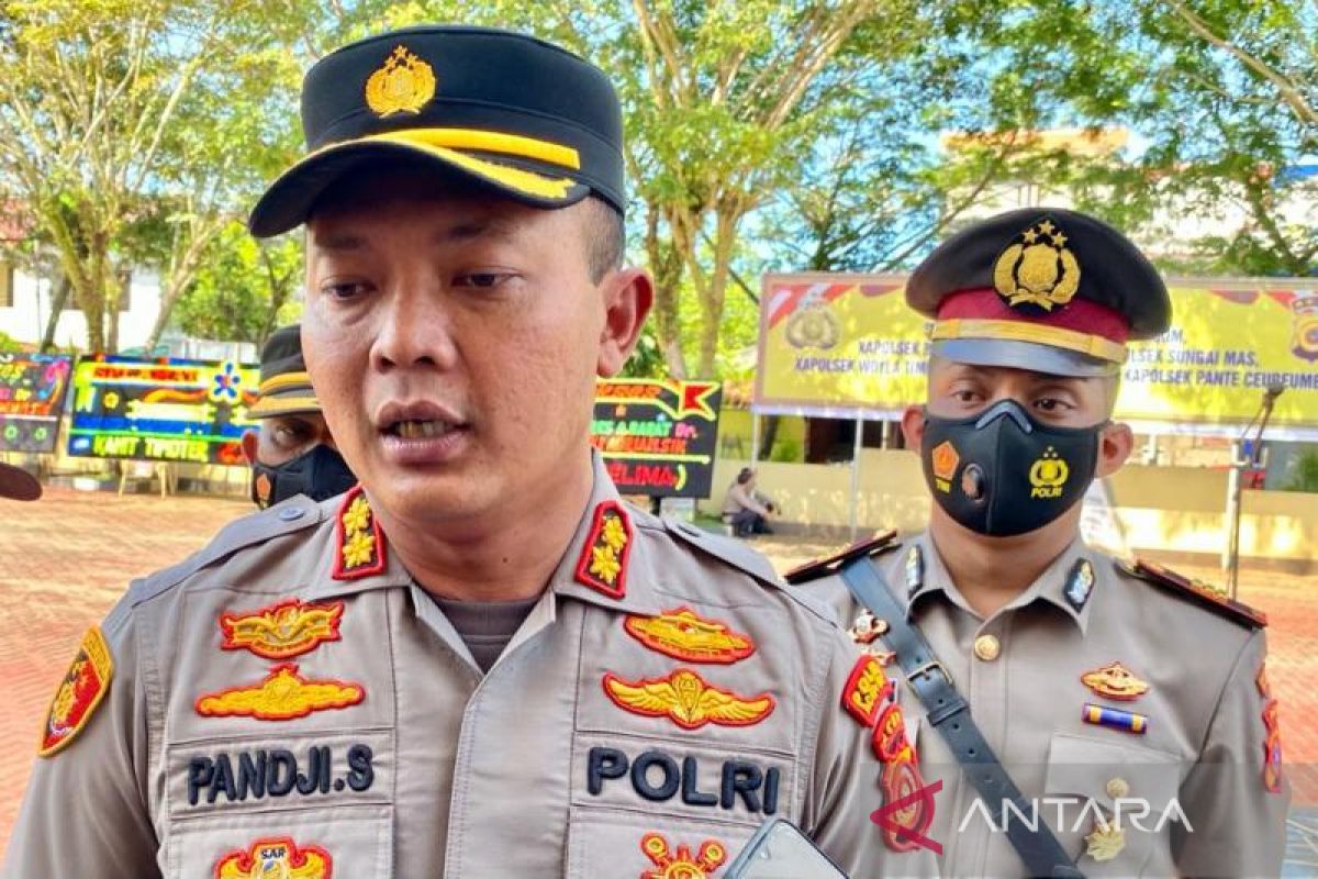 Polisi periksa tiga saksi terkait serangan bom molotov di Aceh Barat