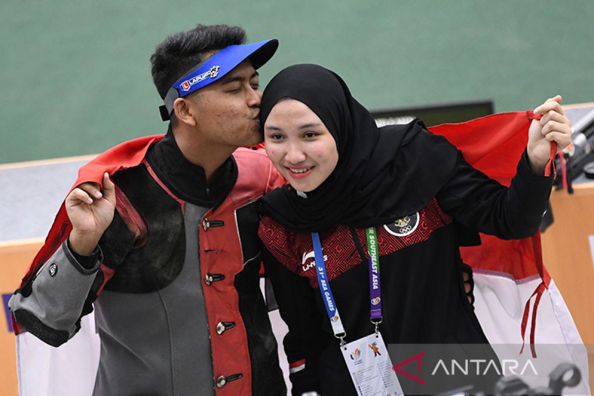 Fathur Gustafian kawinkan medali emas 10 m air rifle