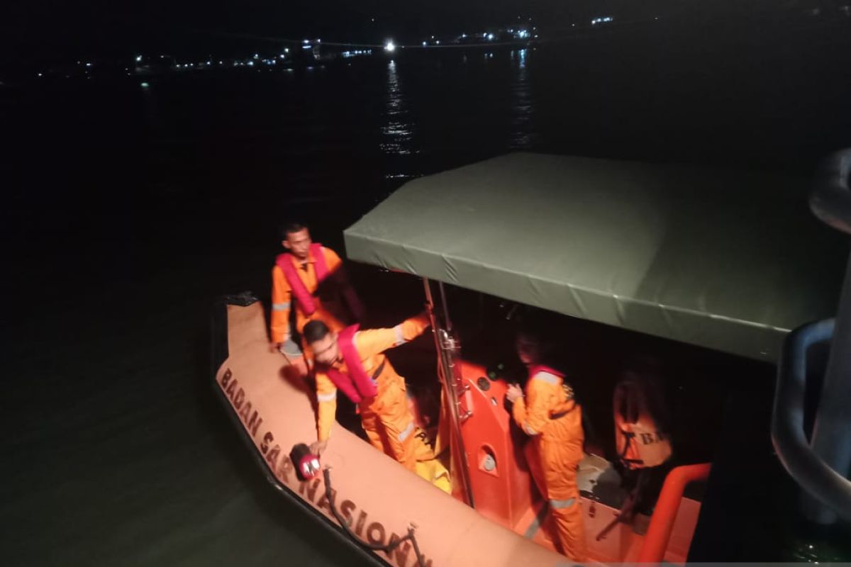Tim SAR Tarakan masih cari dua korban tabrakan speed boat