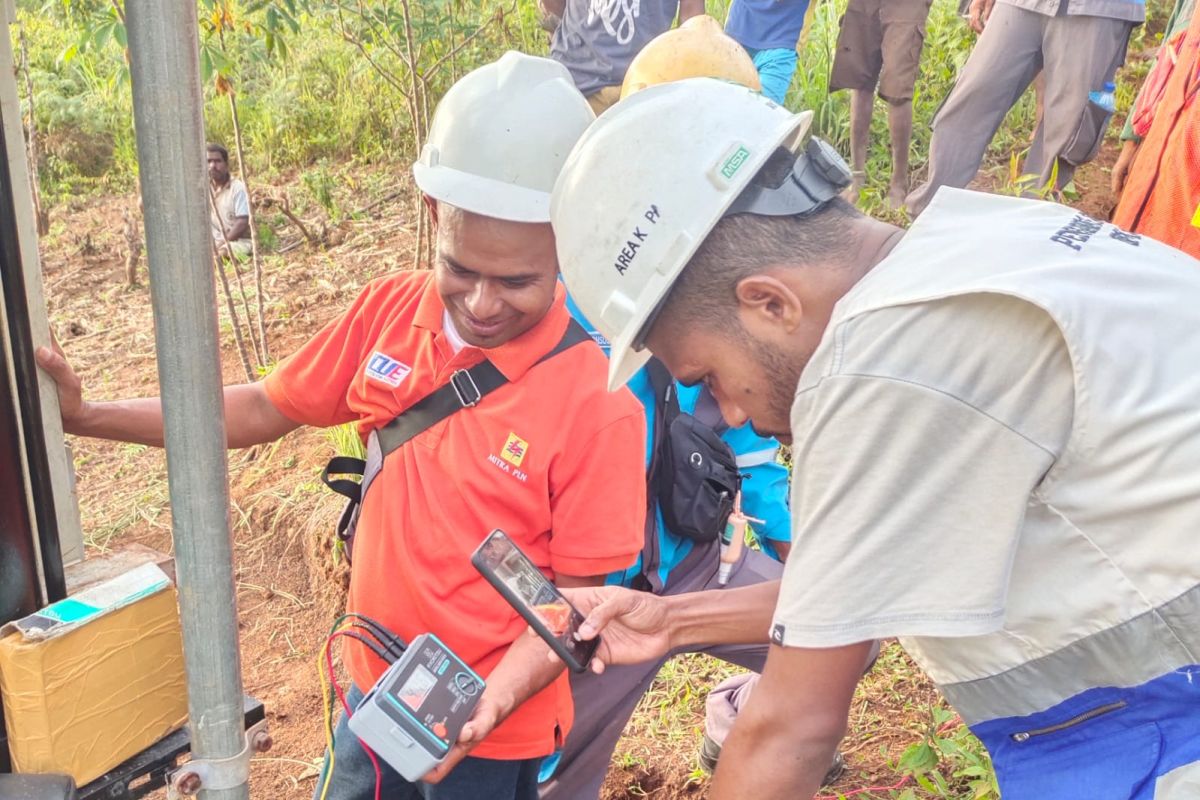 Kisah perjuangan Luther, membawa terang ke Pulau Alor