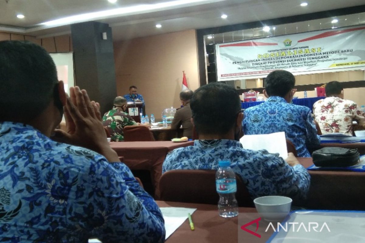 Kesbangpol Sultra sosialisasi penghitungan Indeks Demokrasi Indonesia