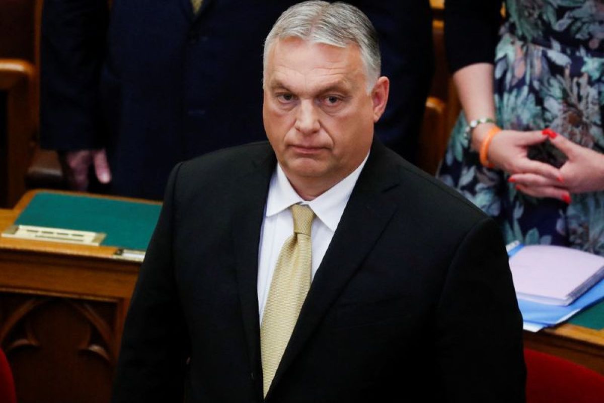 PM Hongaria Orban peringatkan "era resesi" di Eropa