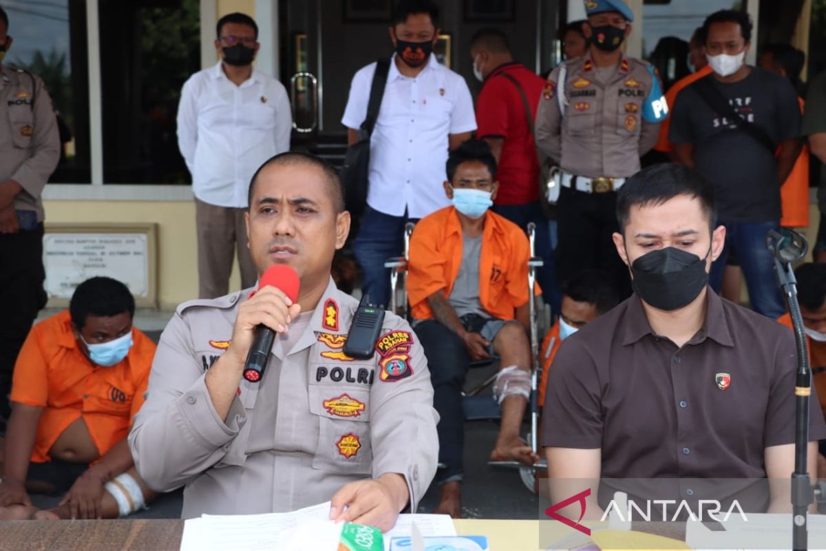 Pelaku perampok truk muatan sawit di Asahan ditembak