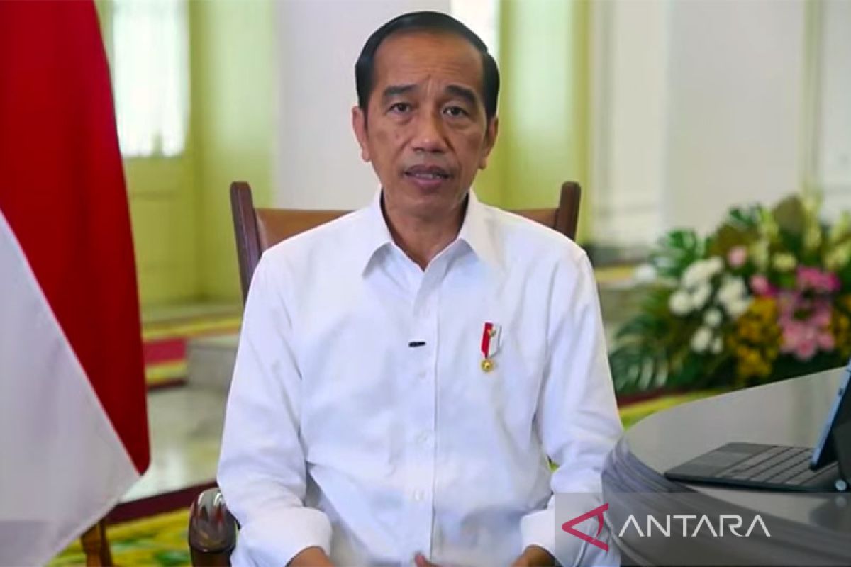 Presiden Jokowi: Masyarakat boleh lepas masker di area terbuka