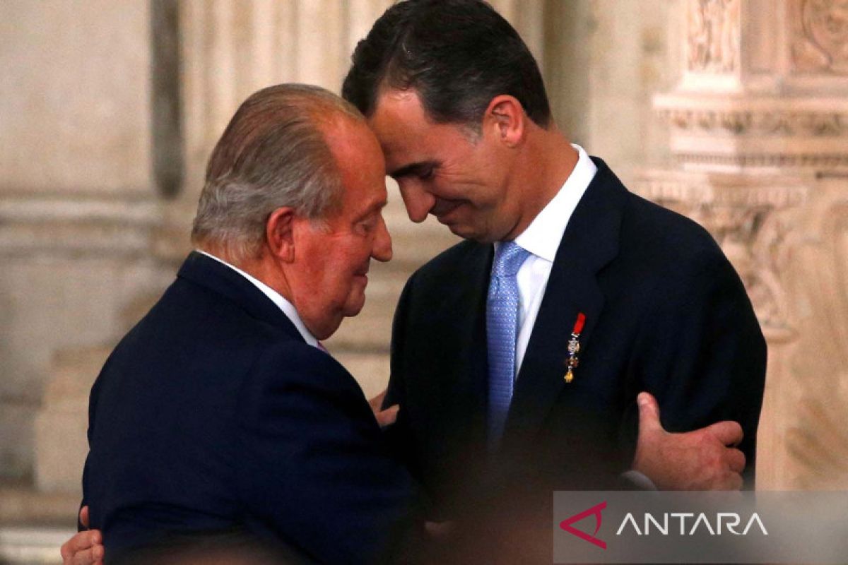 Mantan Raja Spanyol minta pengadilan batalkan gugatan mantan kekasih
