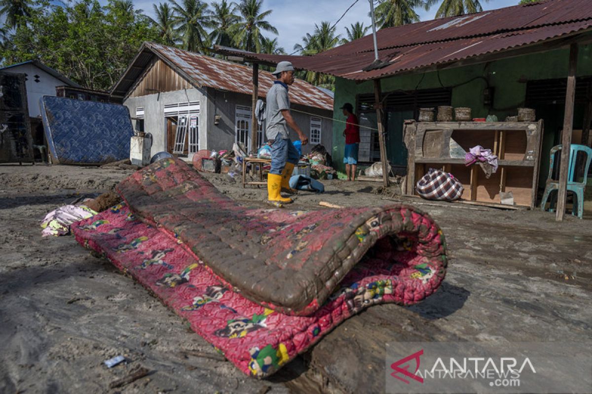 Guru Besar: Pengurangan risiko bencana perlu dengan kearifan lokal