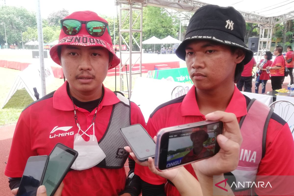 SEA Games 2021: Riau Ega cs rebut emas pertama panahan recurve beregu putra