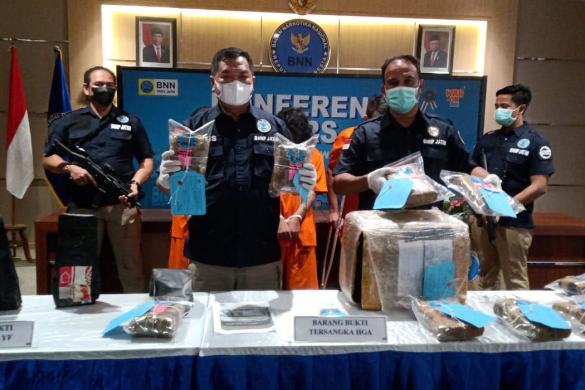 BNNP Jatim gagalkan peredaran 16,9 kilogram ganja