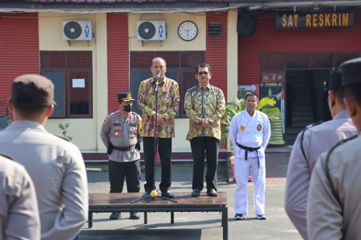 Wali dan Wawali pamitan dengan jajaran Polres Tebing Tinggi