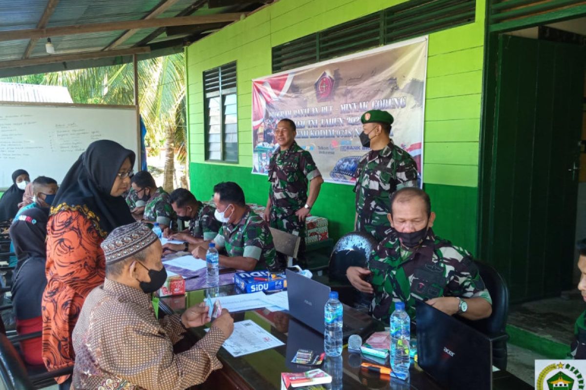 Kodim 0318/Natuna salurkan BLT minyak goreng di pulau terluar Kabupaten Anambas