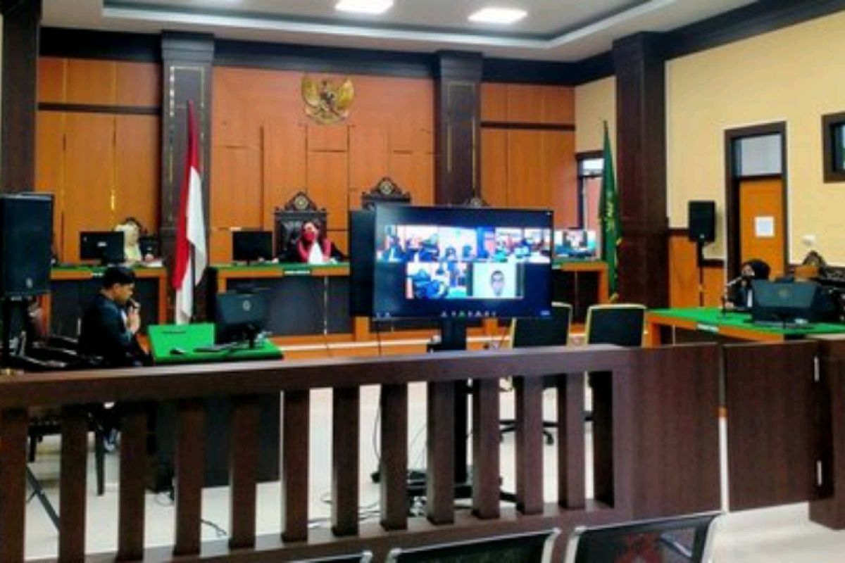 Oknum dosen Universitas Riau dituntut tiga tahun penjara