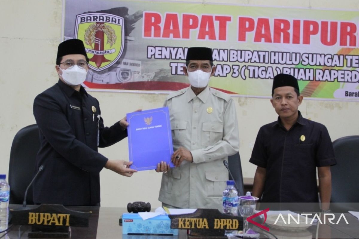 Bupati HST sampaikan Raperda pemekaran Kecamatan