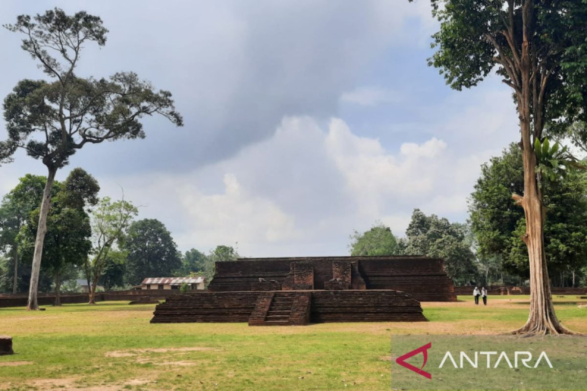 Candi Muaro Jambi, kawasan universitas tertua di Indonesia