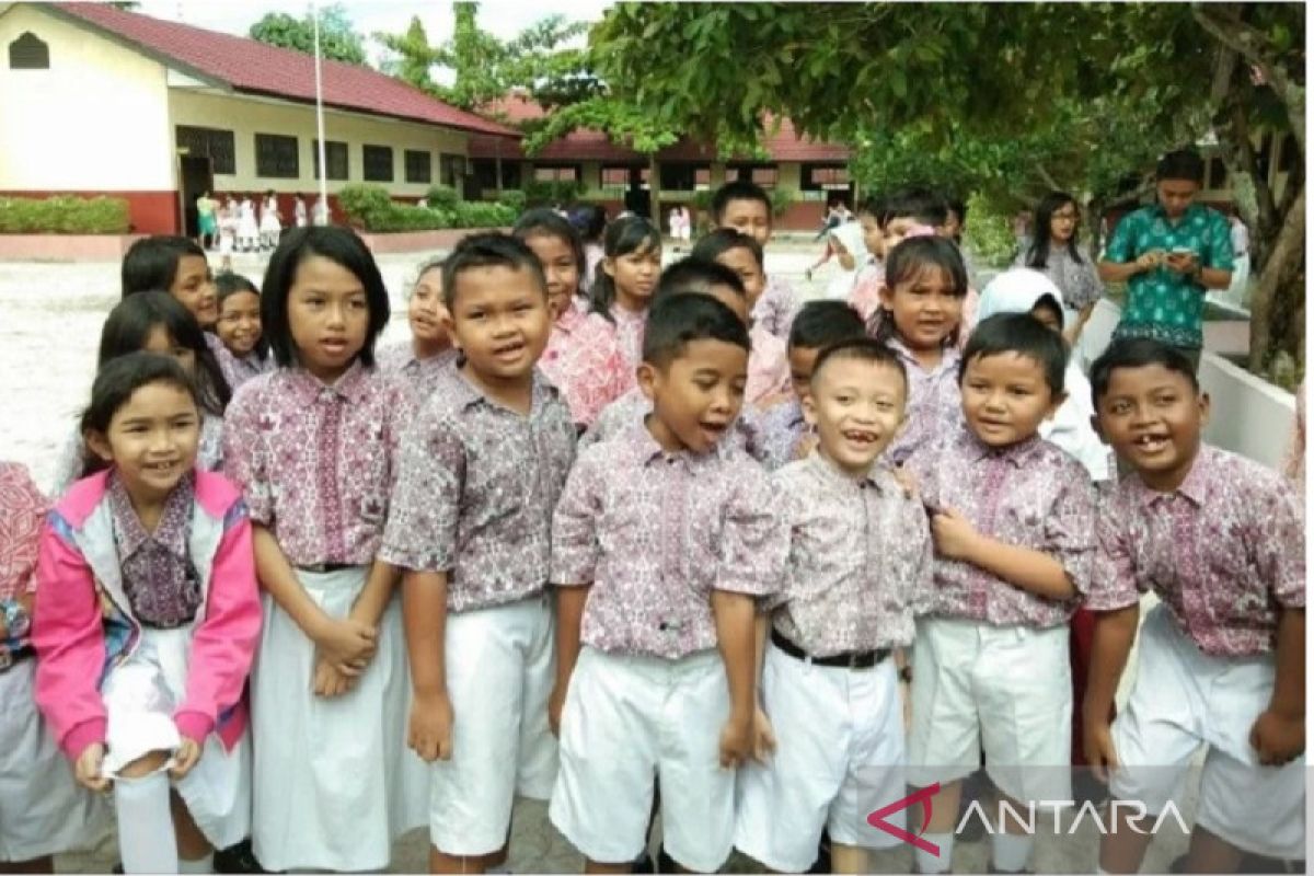 Sekolah diizinkan PTM 100 persen