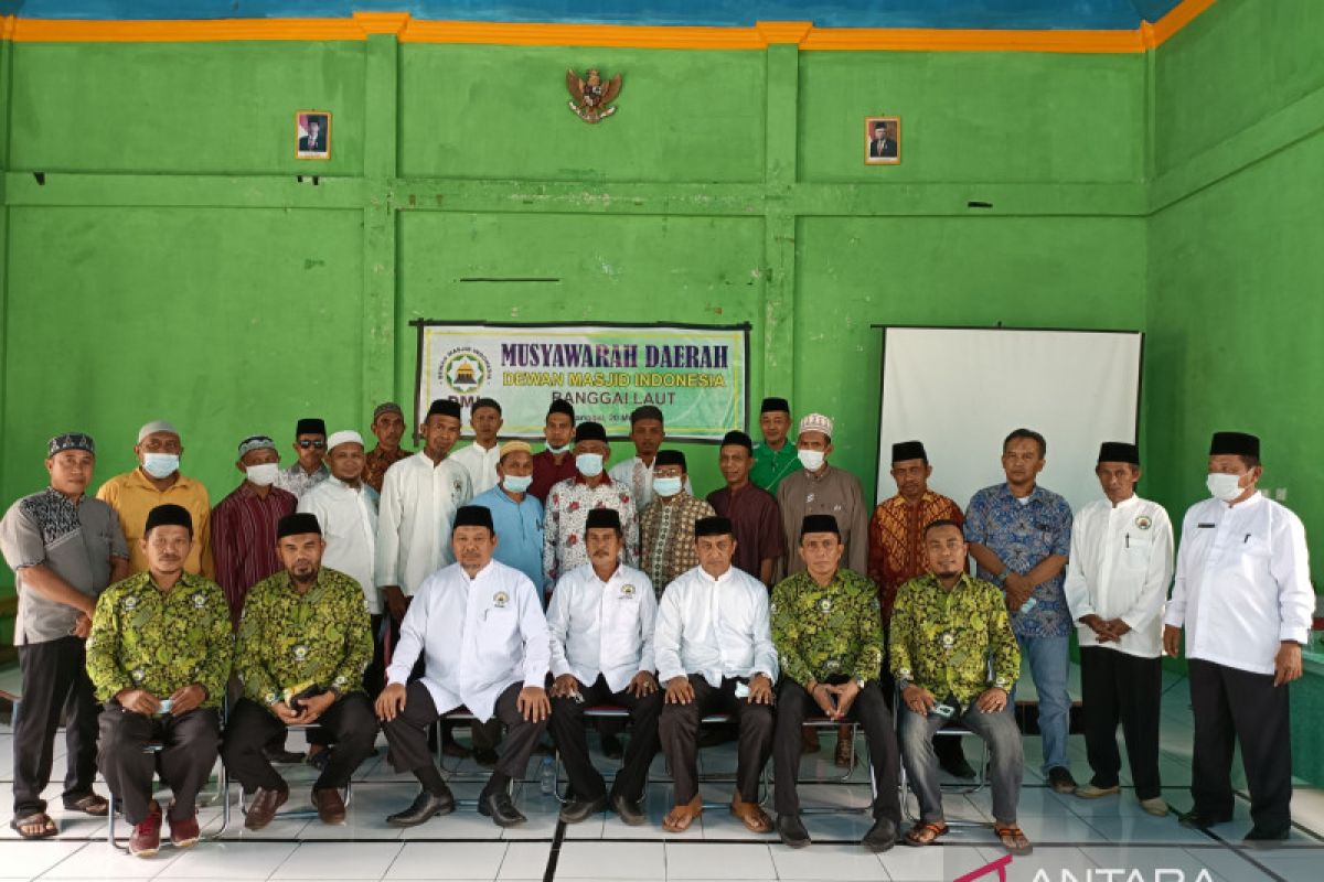 Nurdin Musa terpilih ketua Dewan Masjid Indonesia Banggai Laut