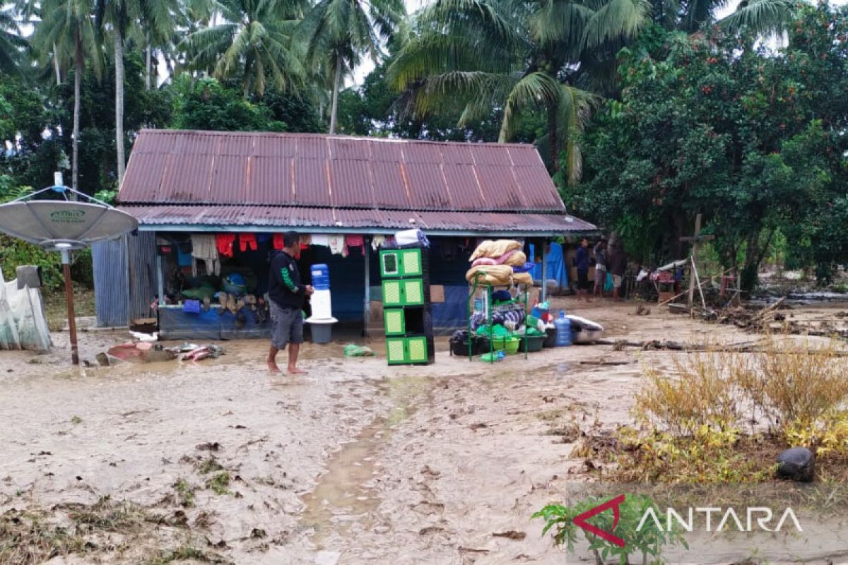 Pemkab Parigi Moutong  segera bahas penetapan status pascabanjir