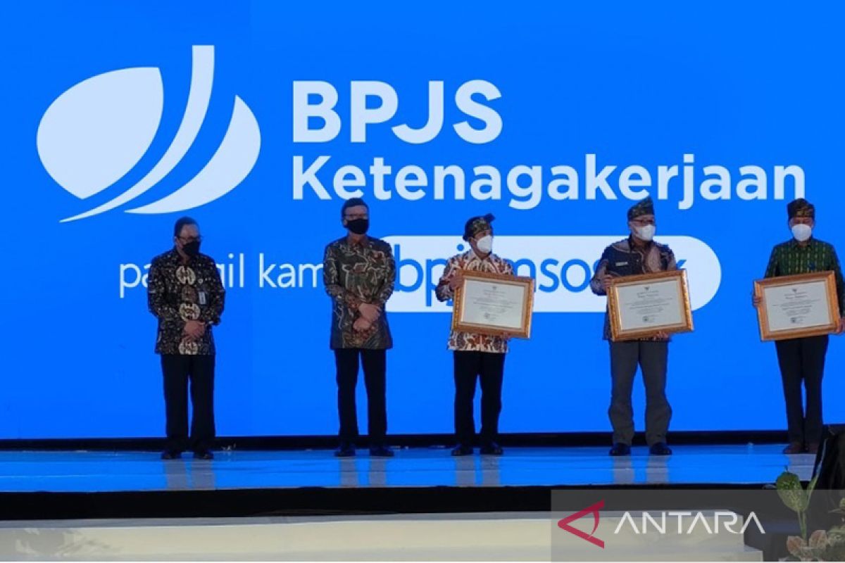 Buah Sukses Percepat Layanan Lewat Digitalisasi, Pengelolaan Arsip BPJS Ketenagakerjaan Raih Penghargaan ANRI