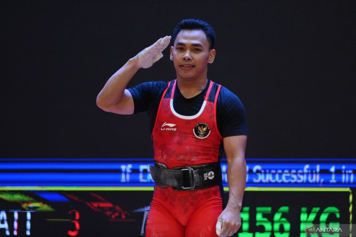 Indonesian athletes should emulate lifter Irawan's spirit: Minister
