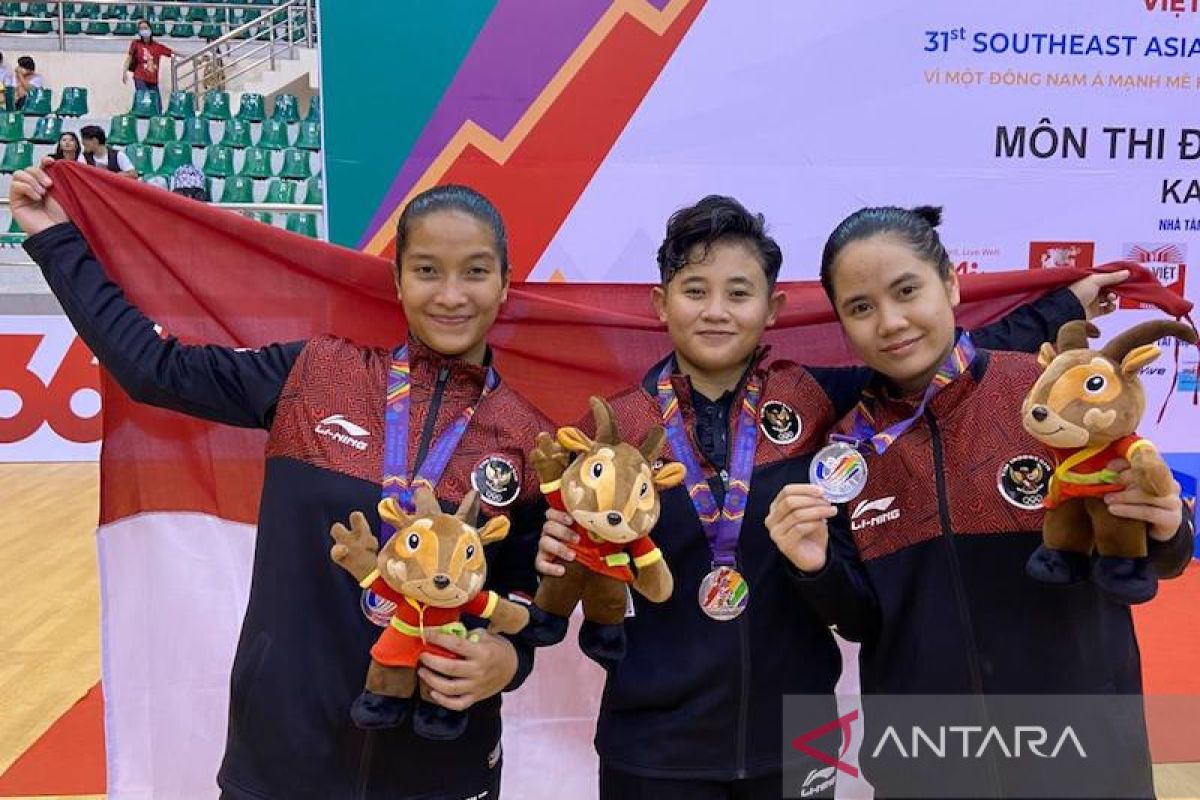 Tim karate Indonesia loloskan tiga nomor ke final SEA Games Vietnam
