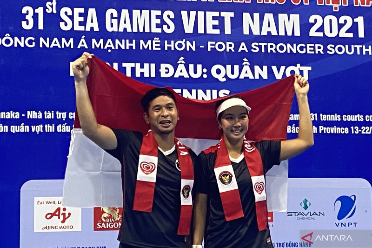 SEA Games Vietnam - Christo/Aldila sumbang emas ganda campuran tenis setelah kalahkan Thailand