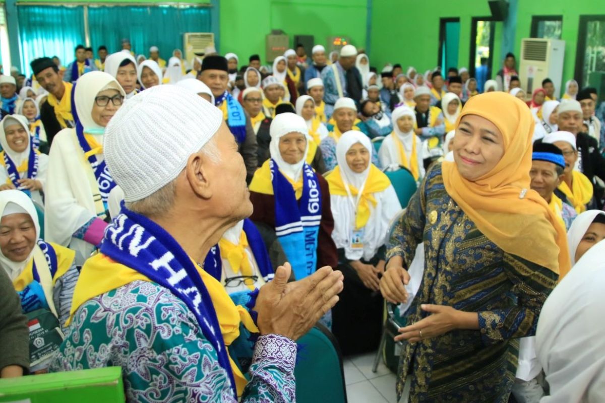 E Java Governor asks prospective Hajj pilgrims to complete vaccination