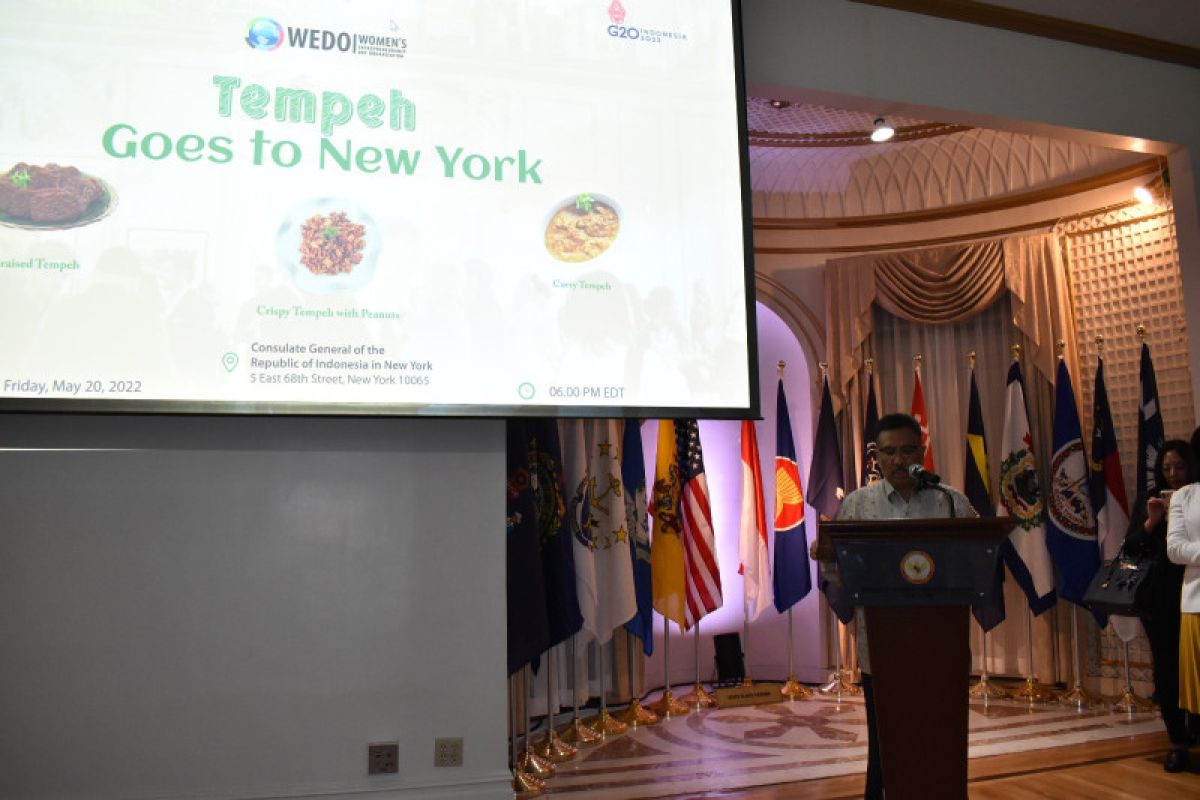 Ajib, tempe dipromsikan di New York