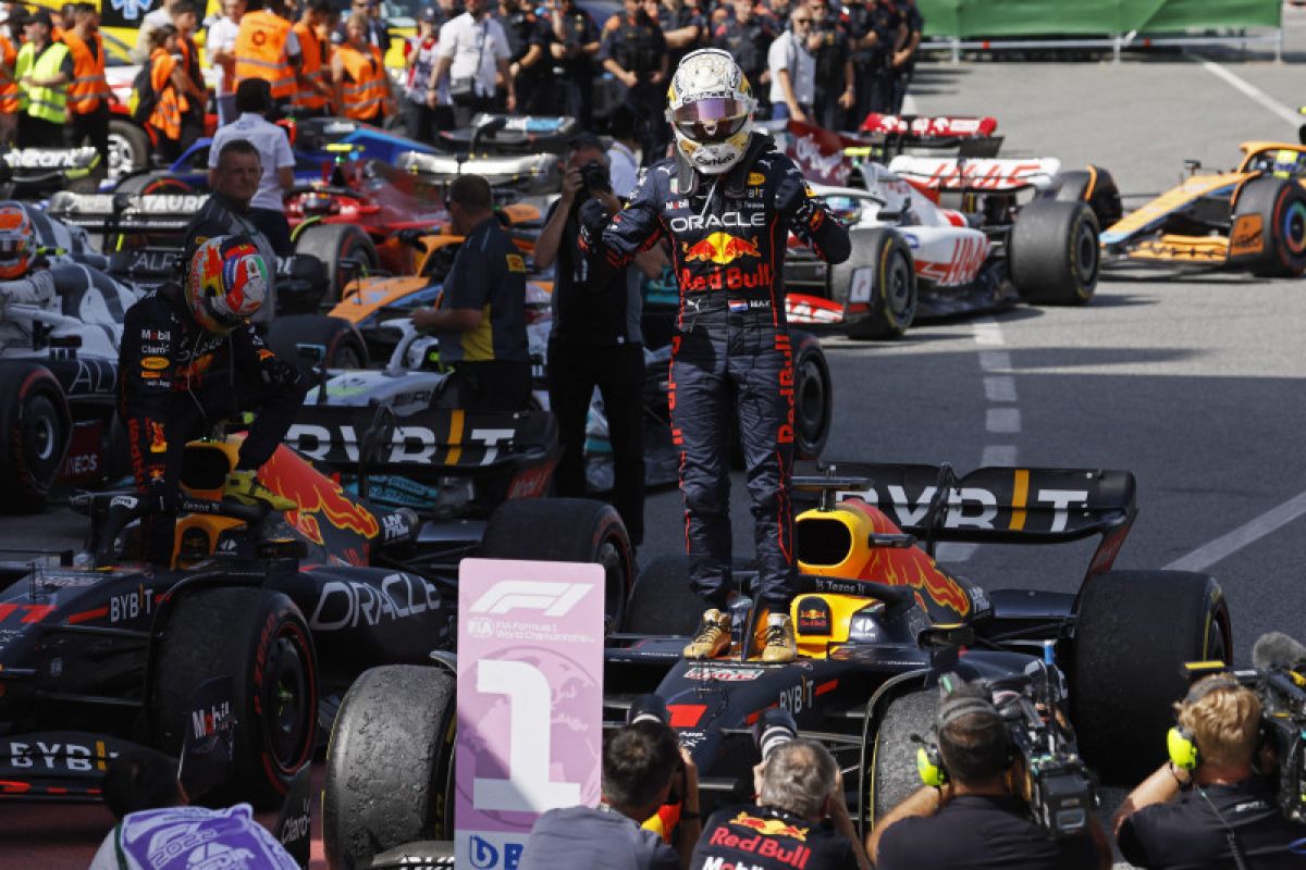 Formula 1: Verstappen juarai GP Spanyol setelah Leclerc gagal finis