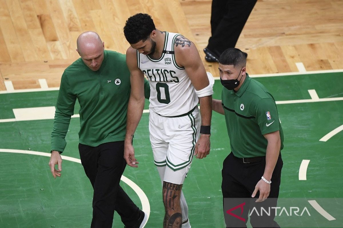 Celtics kalah di Gim 3, Jayson Tatum akui bertanggung jawab