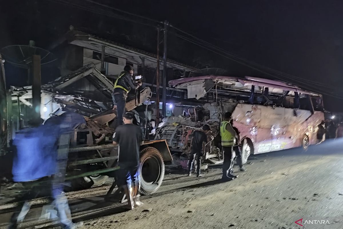 Polisi: Korban meninggal kecelakaan bus di Ciamis jadi empat orang