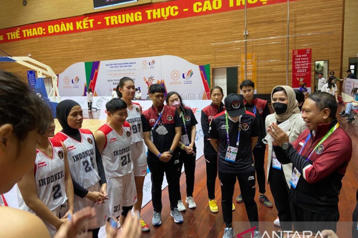 Tim basket putri Indonesia raih perak SEA Games Vietnam