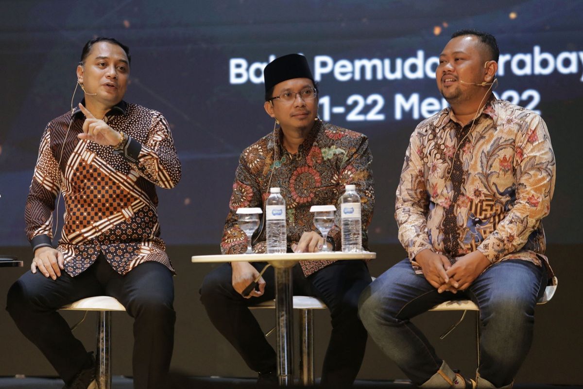 Kolaborasi tiga kepala daerah  percepat pemulihan ekonomi Surabaya Raya