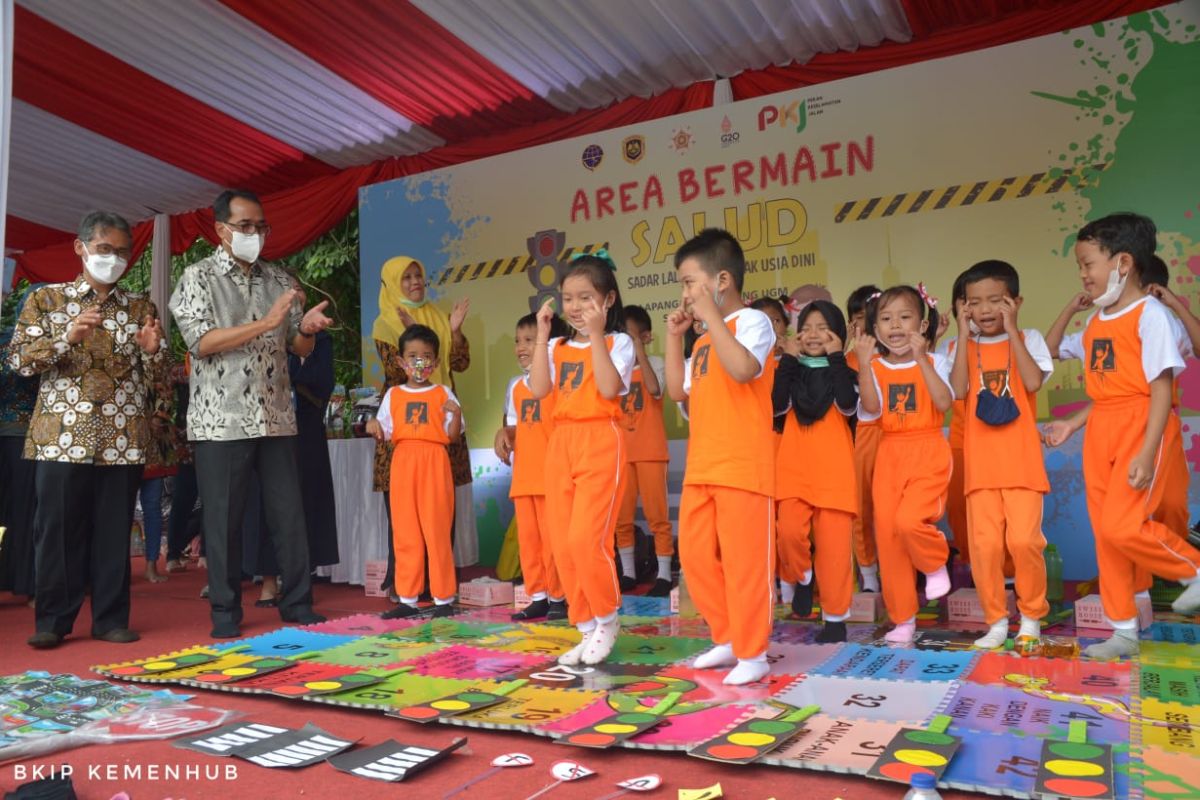 Kemenhub gandeng UGM tanamkan budaya tertib berlalu lintas sejak dini