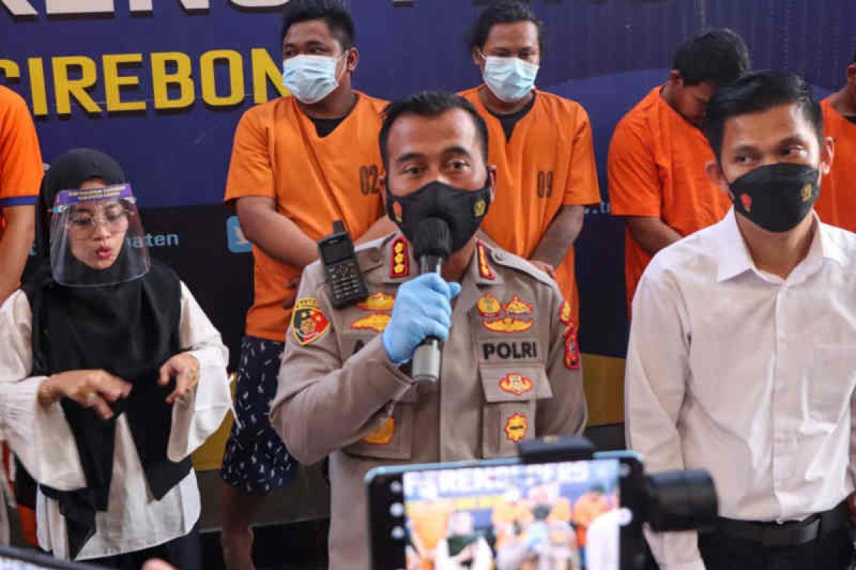 Polisi Cirebon tangkap tiga rampok dengan korban pemudik